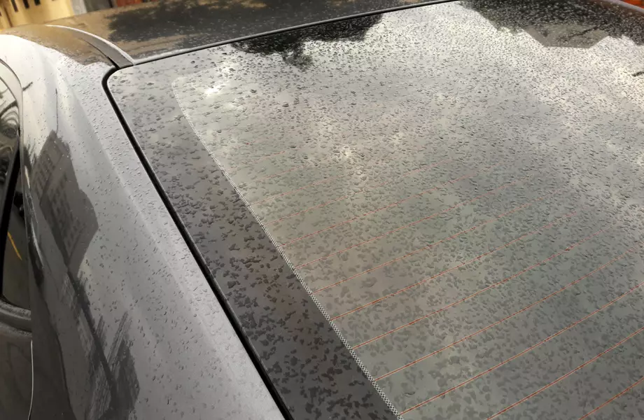 How To Deal With Car Windshield Scratches?