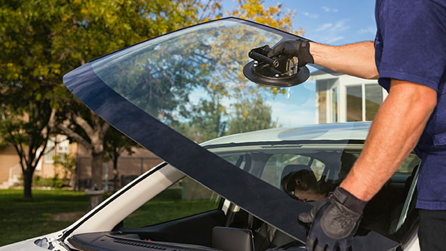 How to Choose the Best Windshield Repair Service in Bangalore? - AIS  Windshield Experts